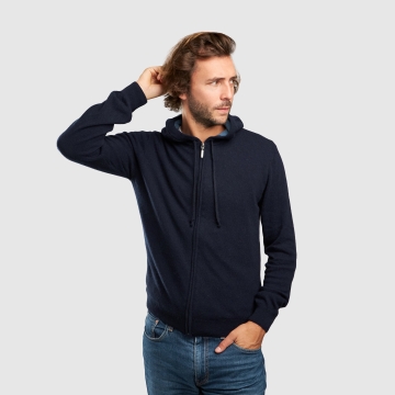 Hoody Zip Pull