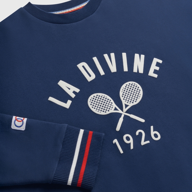 La Divine Round Neck Sweatshirt